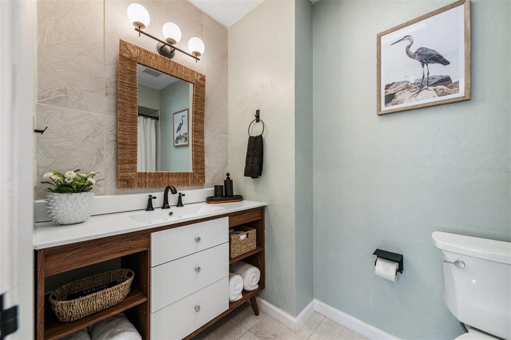 For Sale: $530,000 (3 beds, 2 baths, 1275 Square Feet)