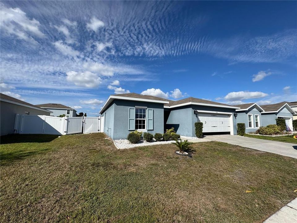 En Renta: $1,750 (3 camas, 2 baños, 1312 Pies cuadrados)