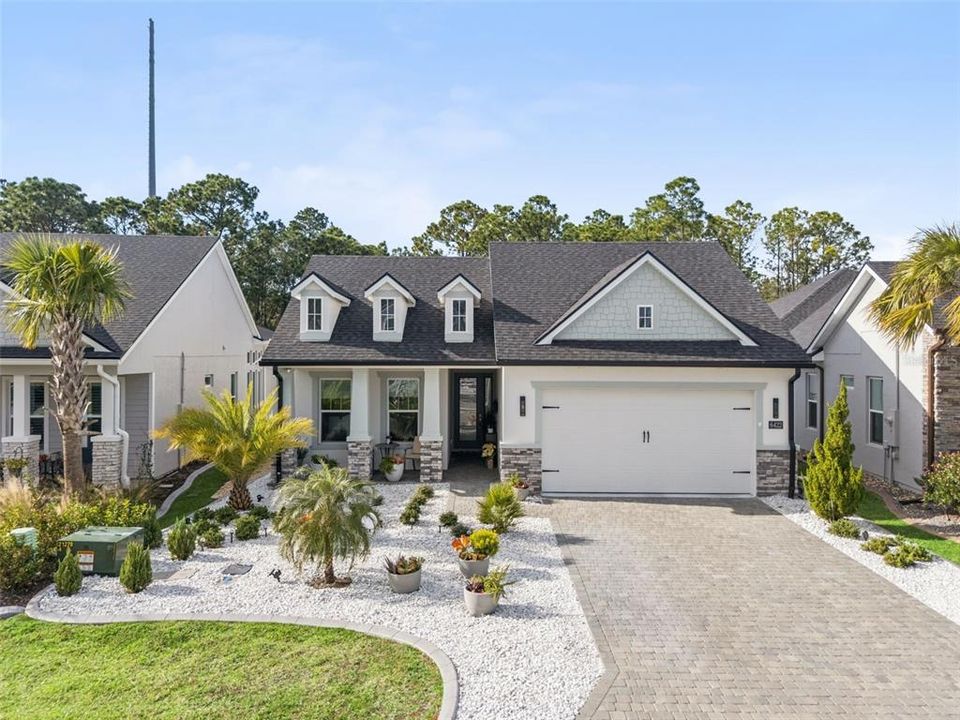 Active With Contract: $665,000 (3 beds, 2 baths, 2014 Square Feet)