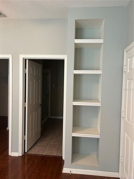 出租: $2,100 (3 贝兹, 2 浴室, 1512 平方英尺)