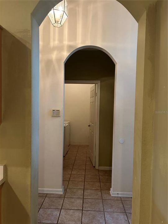 出租: $2,100 (3 贝兹, 2 浴室, 1512 平方英尺)