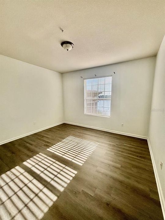 En Renta: $2,400 (3 camas, 2 baños, 2129 Pies cuadrados)