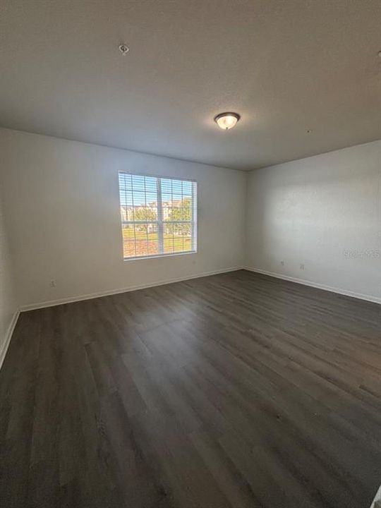 En Renta: $2,400 (3 camas, 2 baños, 2129 Pies cuadrados)