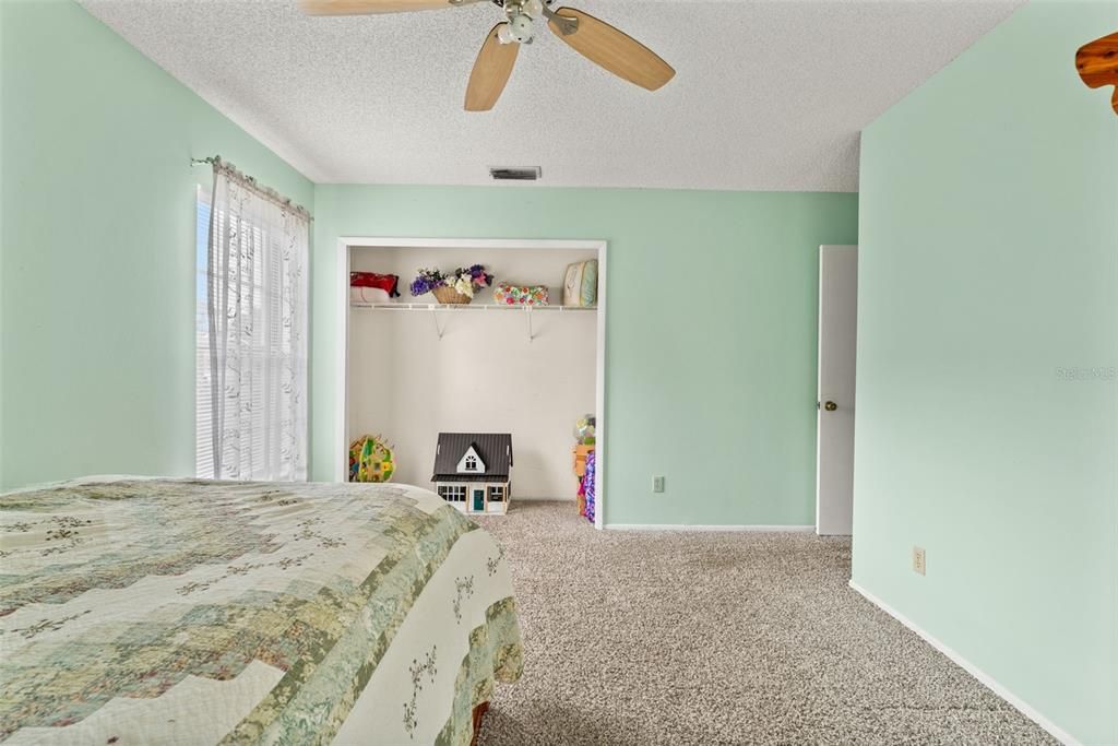 На продажу: $265,000 (3 спален, 2 ванн, 1452 Квадратных фут)