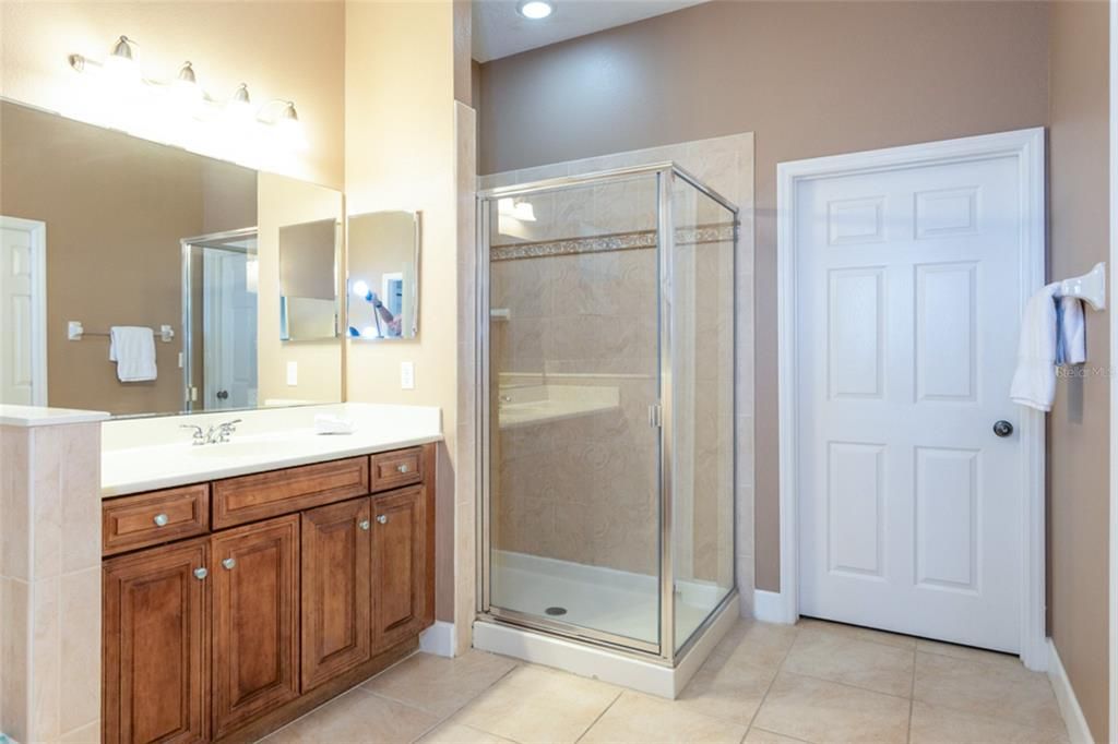 На продажу: $939,000 (3 спален, 3 ванн, 2003 Квадратных фут)