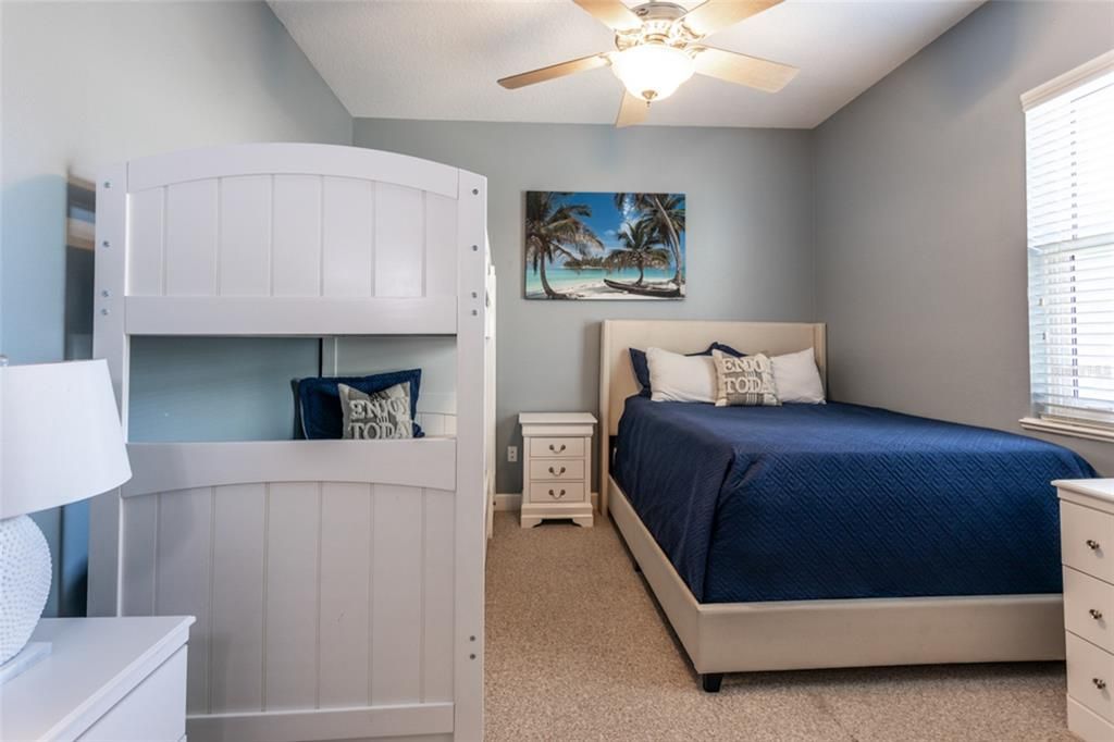 На продажу: $939,000 (3 спален, 3 ванн, 2003 Квадратных фут)