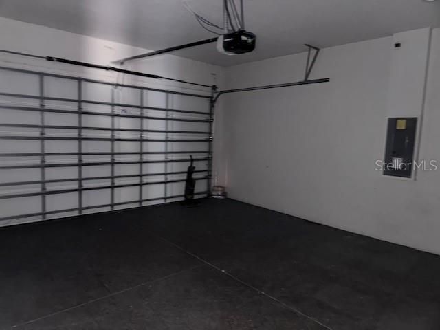 For Rent: $2,600 (4 beds, 2 baths, 1726 Square Feet)