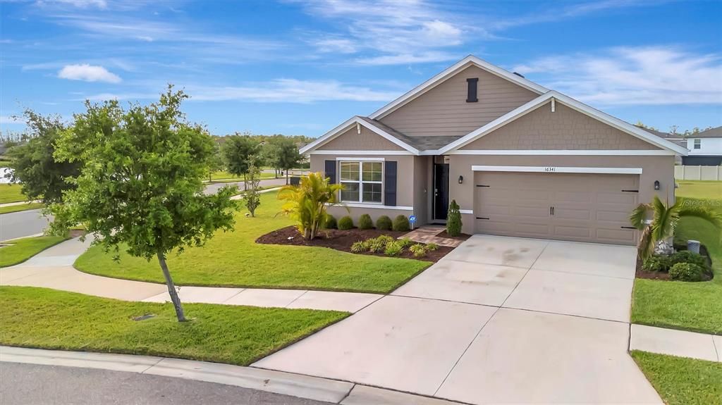 待售: $349,900 (4 贝兹, 2 浴室, 1846 平方英尺)