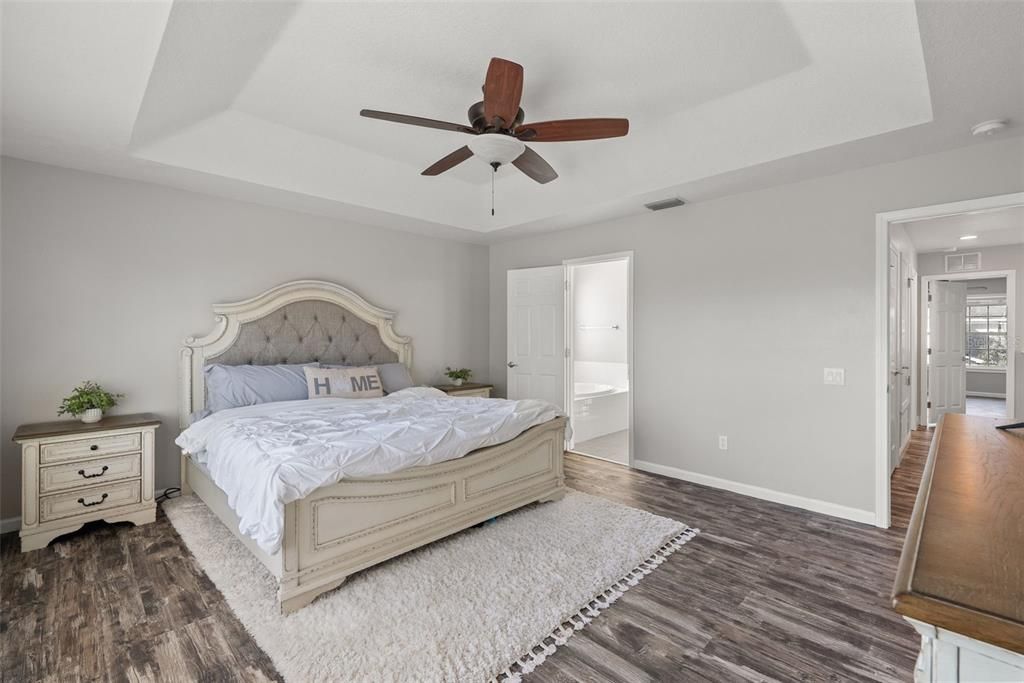 For Rent: $2,495 (3 beds, 2 baths, 2053 Square Feet)