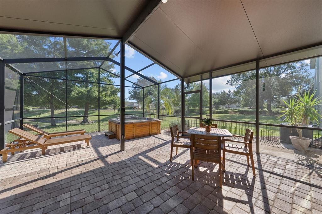 For Rent: $2,495 (3 beds, 2 baths, 2053 Square Feet)