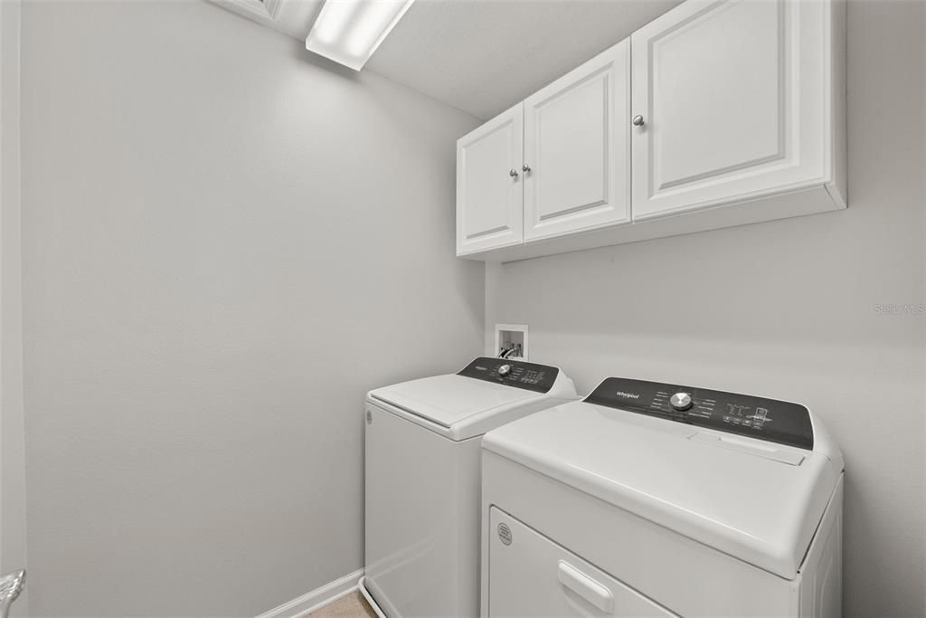 For Rent: $2,495 (3 beds, 2 baths, 2053 Square Feet)