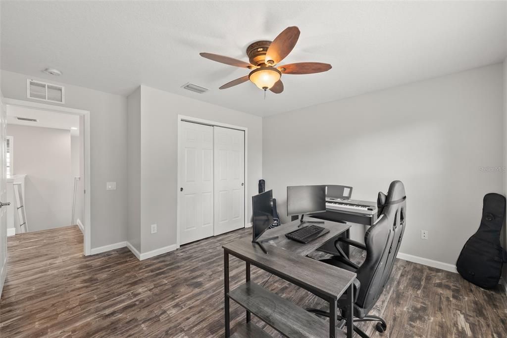 For Rent: $2,495 (3 beds, 2 baths, 2053 Square Feet)