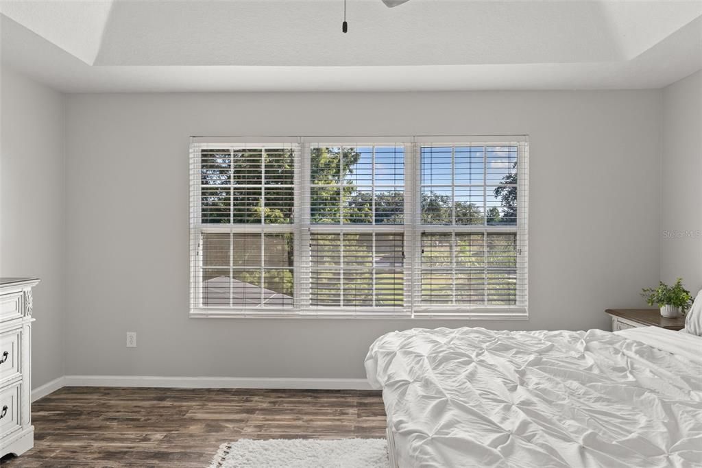 For Rent: $2,495 (3 beds, 2 baths, 2053 Square Feet)