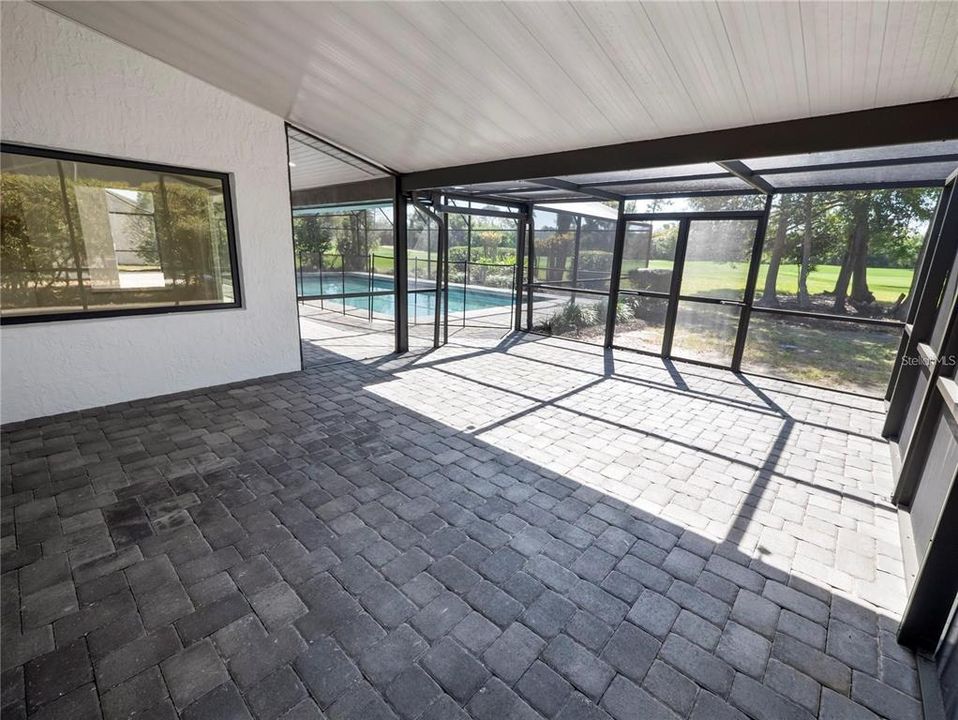 For Sale: $875,000 (4 beds, 3 baths, 2503 Square Feet)