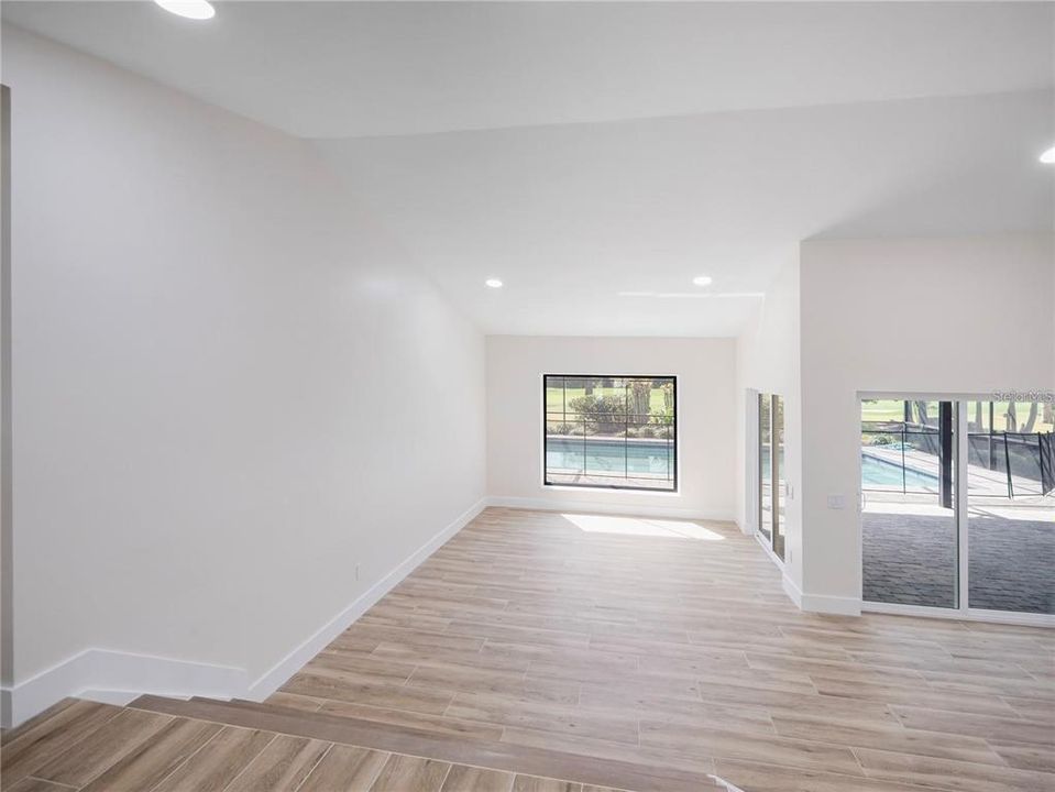 For Sale: $875,000 (4 beds, 3 baths, 2503 Square Feet)