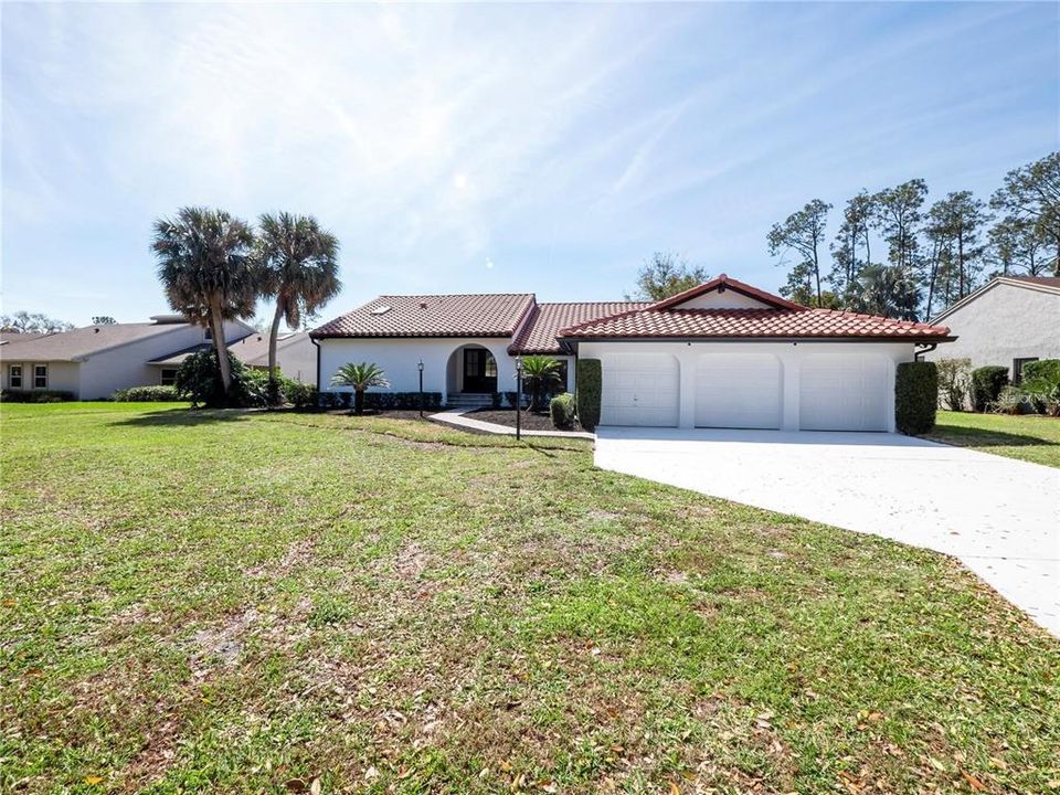 For Sale: $875,000 (4 beds, 3 baths, 2503 Square Feet)