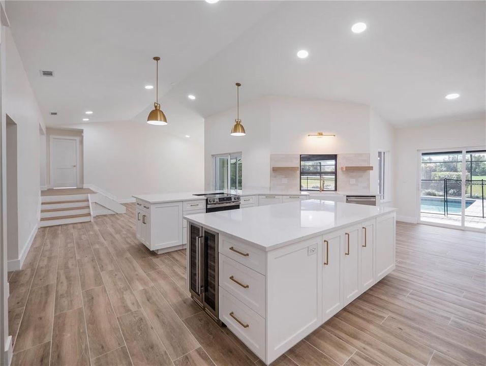 For Sale: $875,000 (4 beds, 3 baths, 2503 Square Feet)