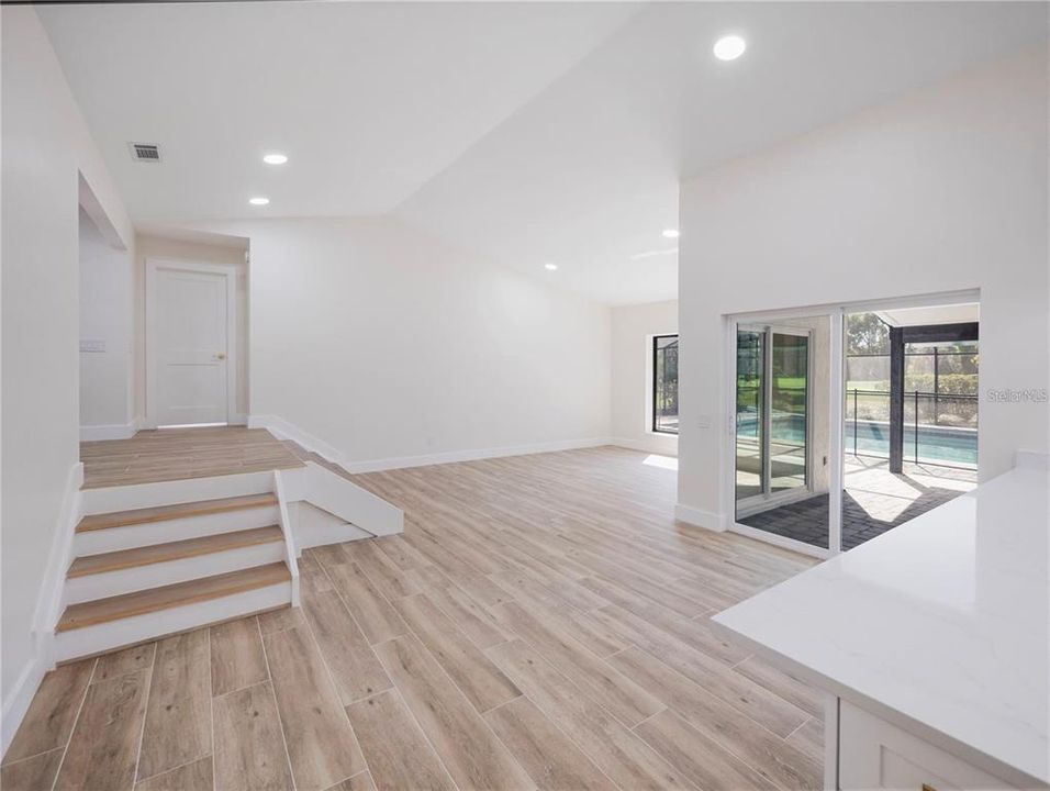 For Sale: $875,000 (4 beds, 3 baths, 2503 Square Feet)