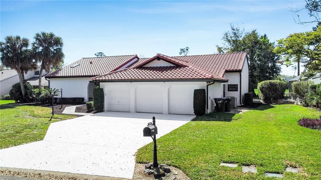 For Sale: $875,000 (4 beds, 3 baths, 2503 Square Feet)