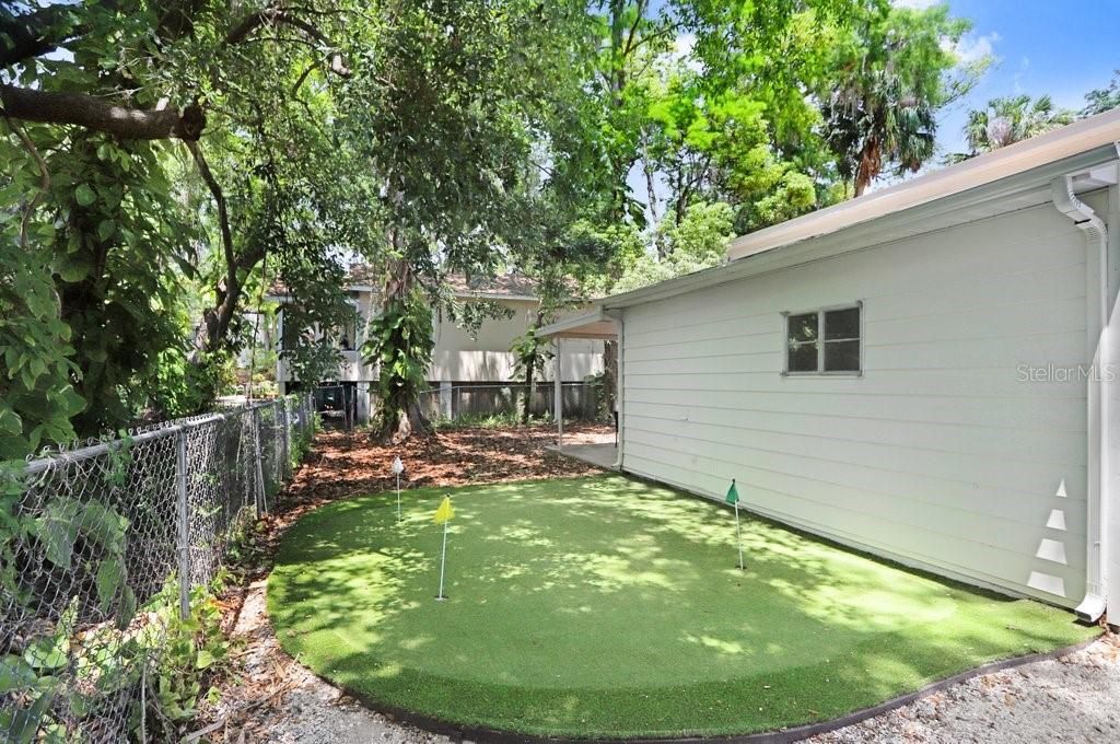 For Sale: $474,900 (4 beds, 2 baths, 2059 Square Feet)