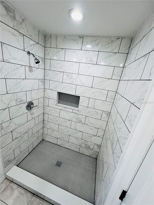 出租: $2,050 (3 贝兹, 2 浴室, 1588 平方英尺)