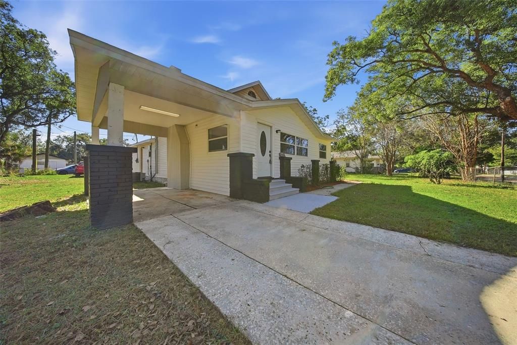 На продажу: $289,900 (3 спален, 2 ванн, 1059 Квадратных фут)