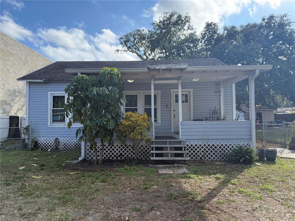 待售: $200,900 (3 贝兹, 1 浴室, 1142 平方英尺)