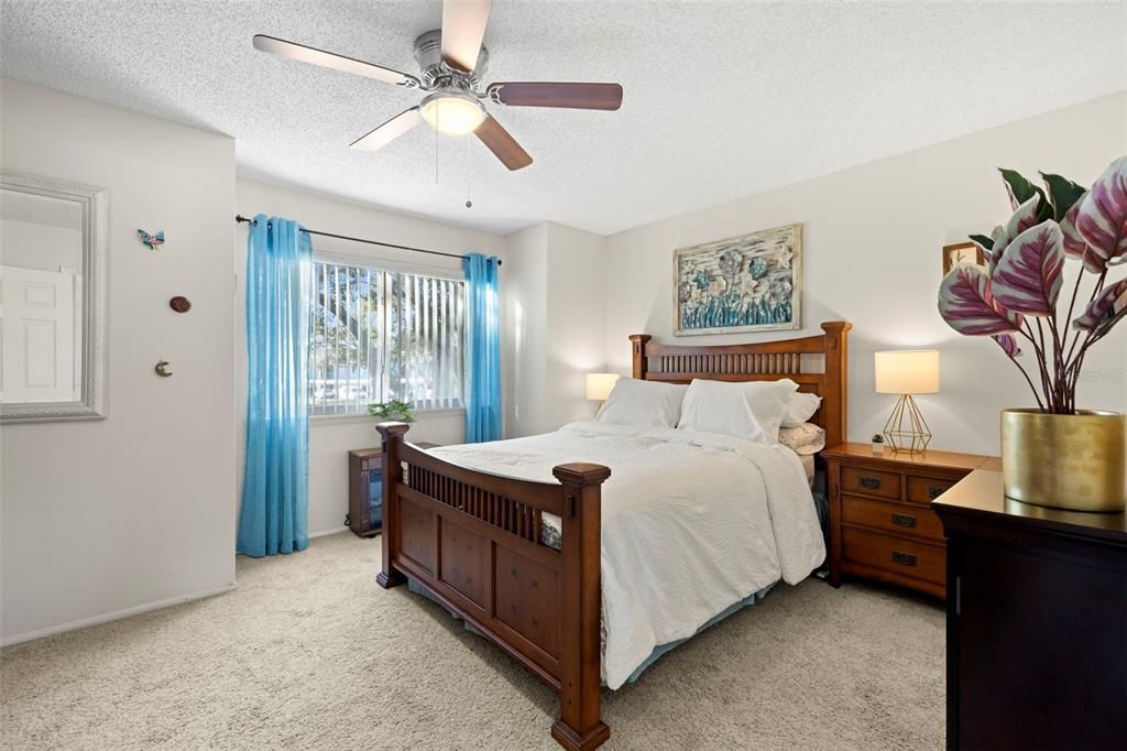 En Venta: $160,000 (2 camas, 1 baños, 993 Pies cuadrados)