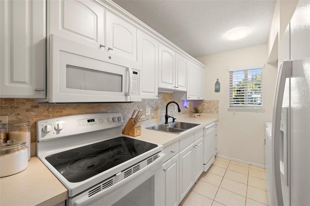 En Venta: $160,000 (2 camas, 1 baños, 993 Pies cuadrados)