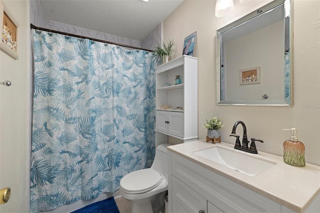 En Venta: $160,000 (2 camas, 1 baños, 993 Pies cuadrados)