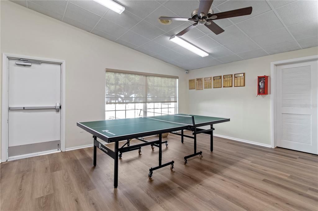 待售: $159,900 (2 贝兹, 2 浴室, 1270 平方英尺)