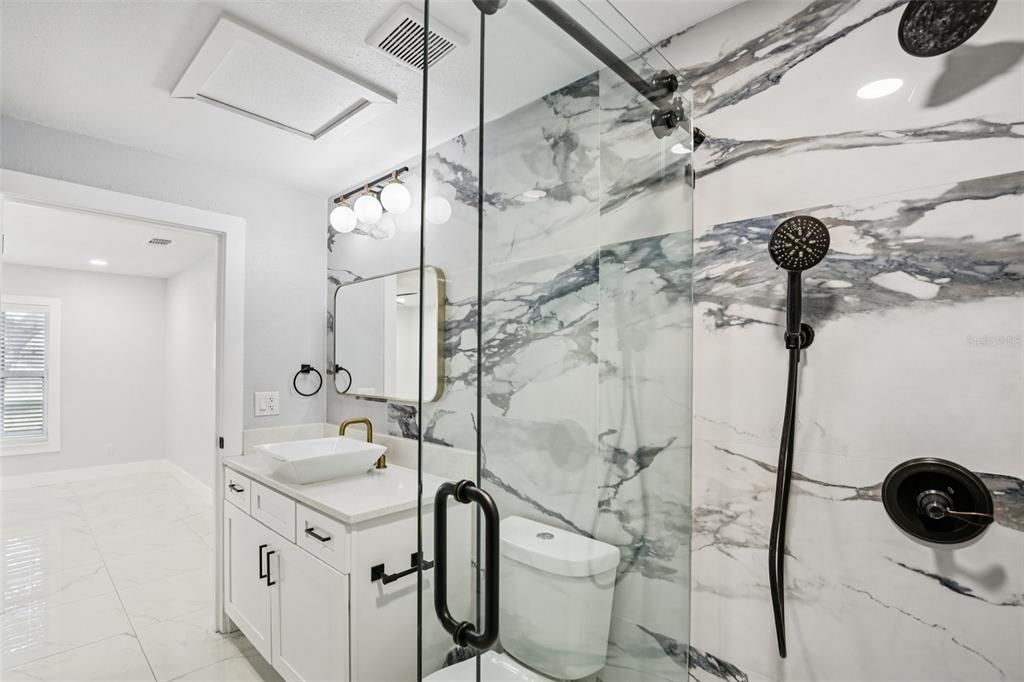 En Venta: $459,000 (3 camas, 2 baños, 1651 Pies cuadrados)