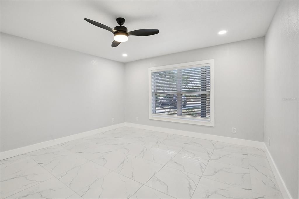 En Venta: $459,000 (3 camas, 2 baños, 1651 Pies cuadrados)