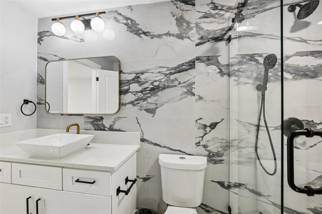 En Venta: $459,000 (3 camas, 2 baños, 1651 Pies cuadrados)