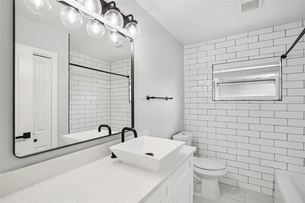 En Venta: $459,000 (3 camas, 2 baños, 1651 Pies cuadrados)