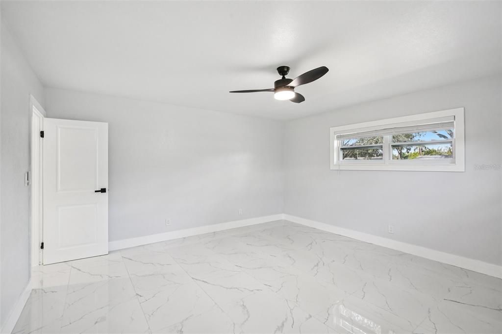 En Venta: $459,000 (3 camas, 2 baños, 1651 Pies cuadrados)