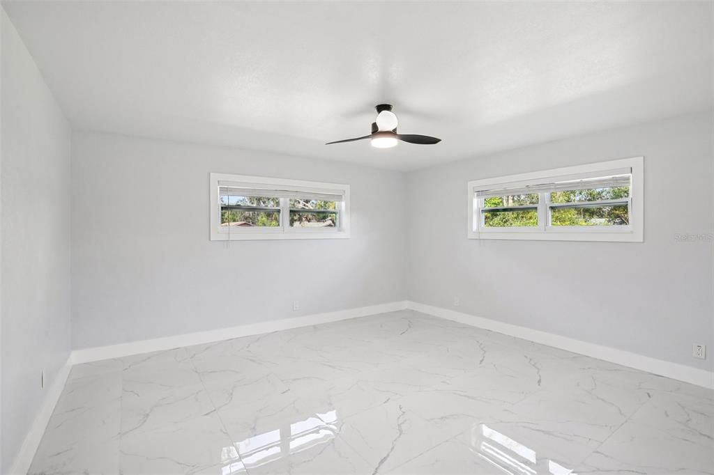 En Venta: $459,000 (3 camas, 2 baños, 1651 Pies cuadrados)