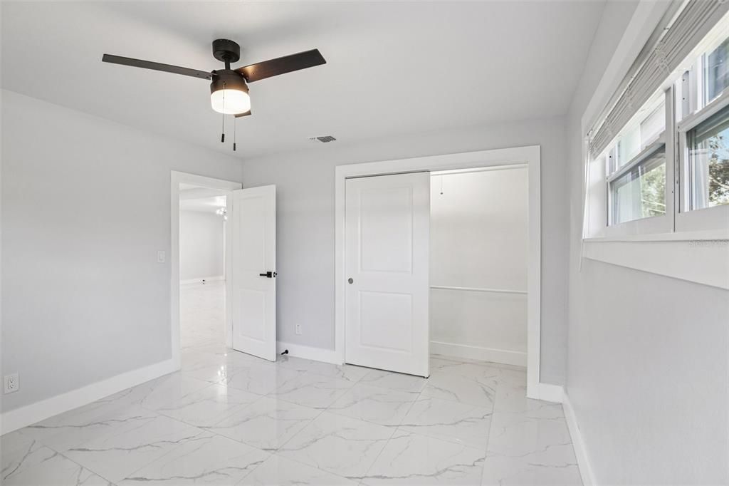 En Venta: $459,000 (3 camas, 2 baños, 1651 Pies cuadrados)