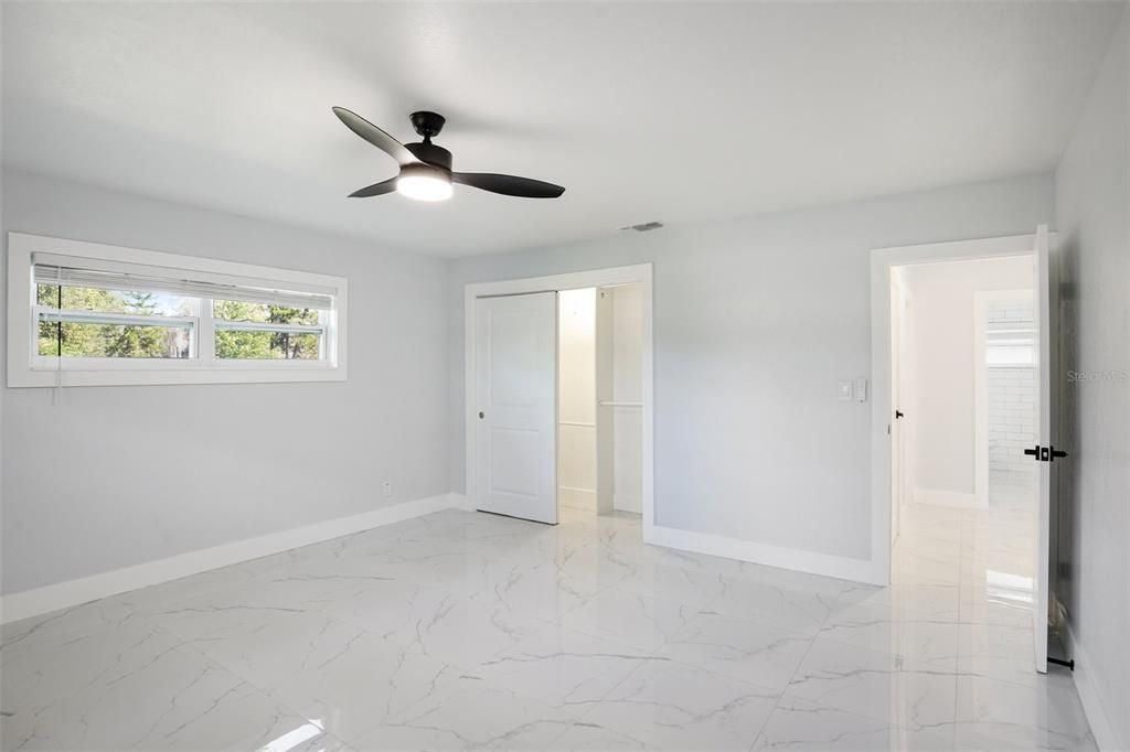 En Venta: $459,000 (3 camas, 2 baños, 1651 Pies cuadrados)