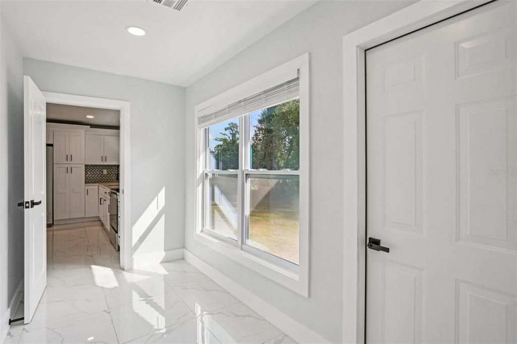 En Venta: $459,000 (3 camas, 2 baños, 1651 Pies cuadrados)