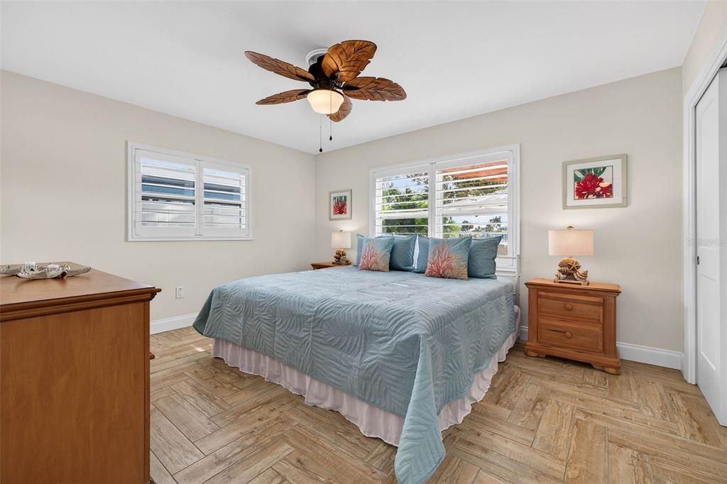 На продажу: $1,250,000 (3 спален, 2 ванн, 1552 Квадратных фут)