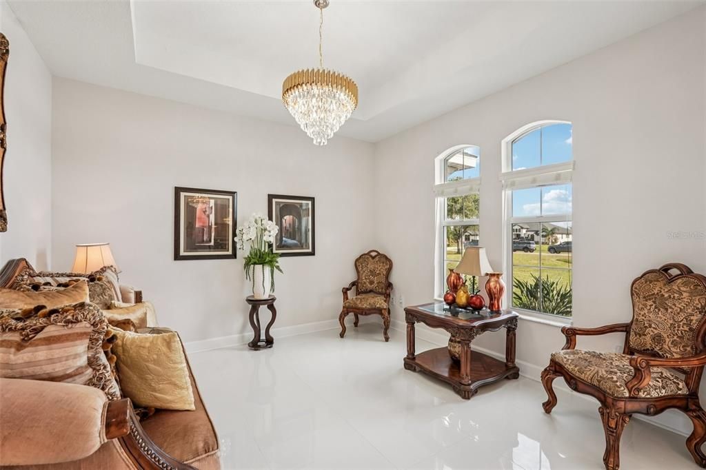 For Sale: $1,200,000 (4 beds, 3 baths, 3072 Square Feet)