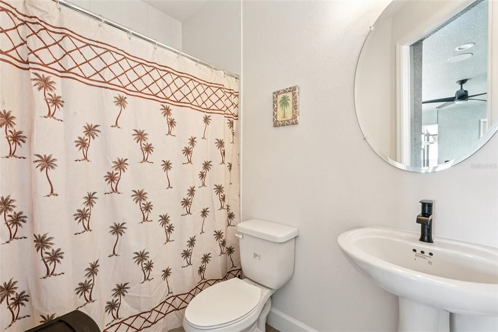 For Sale: $1,200,000 (4 beds, 3 baths, 3072 Square Feet)