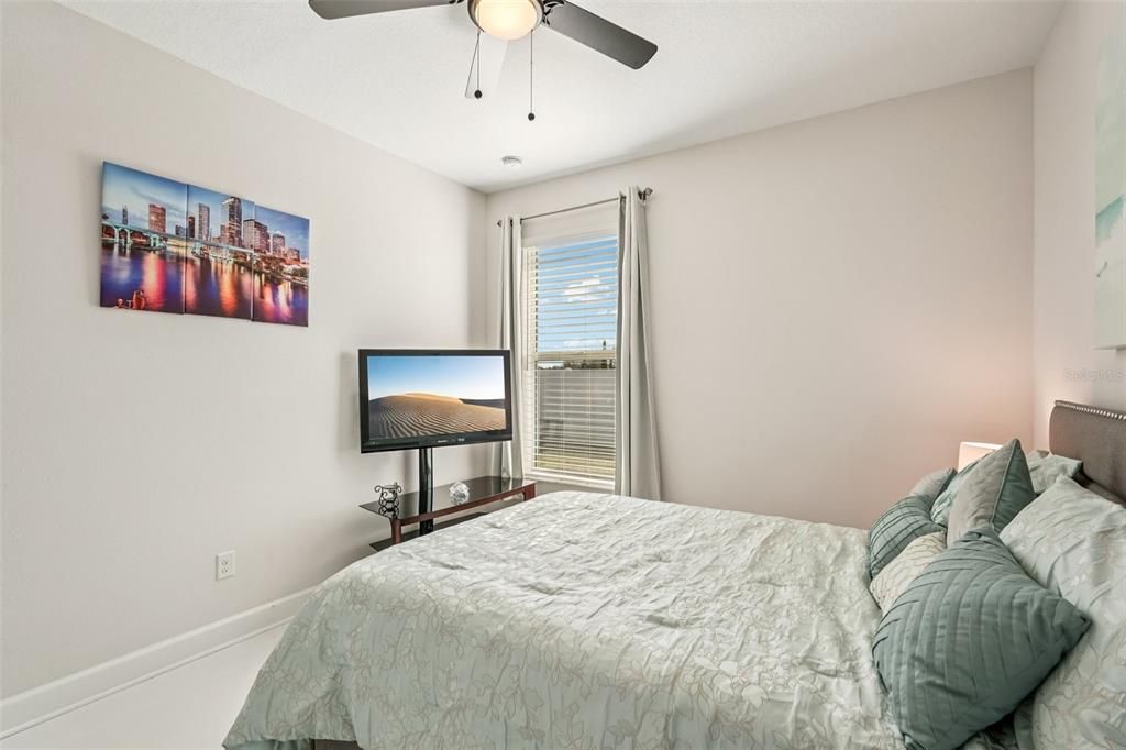 For Sale: $1,200,000 (4 beds, 3 baths, 3072 Square Feet)