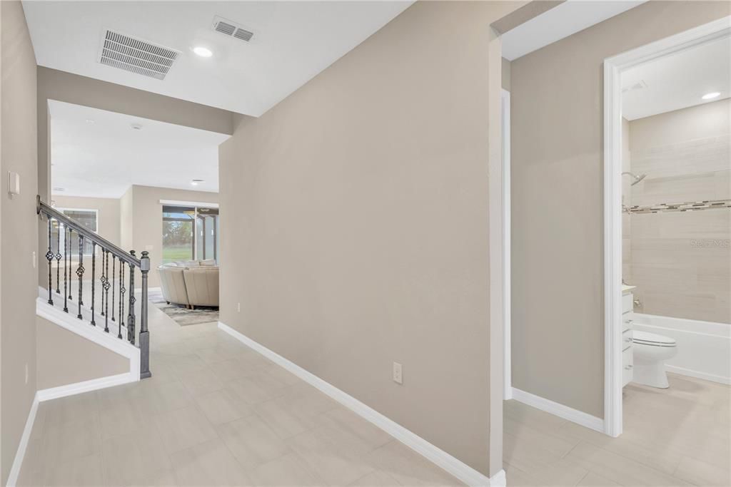 待售: $685,000 (4 贝兹, 3 浴室, 2736 平方英尺)