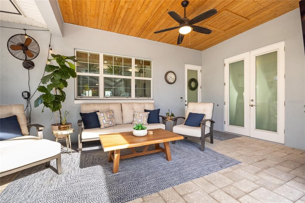 For Sale: $1,079,000 (4 beds, 3 baths, 2241 Square Feet)