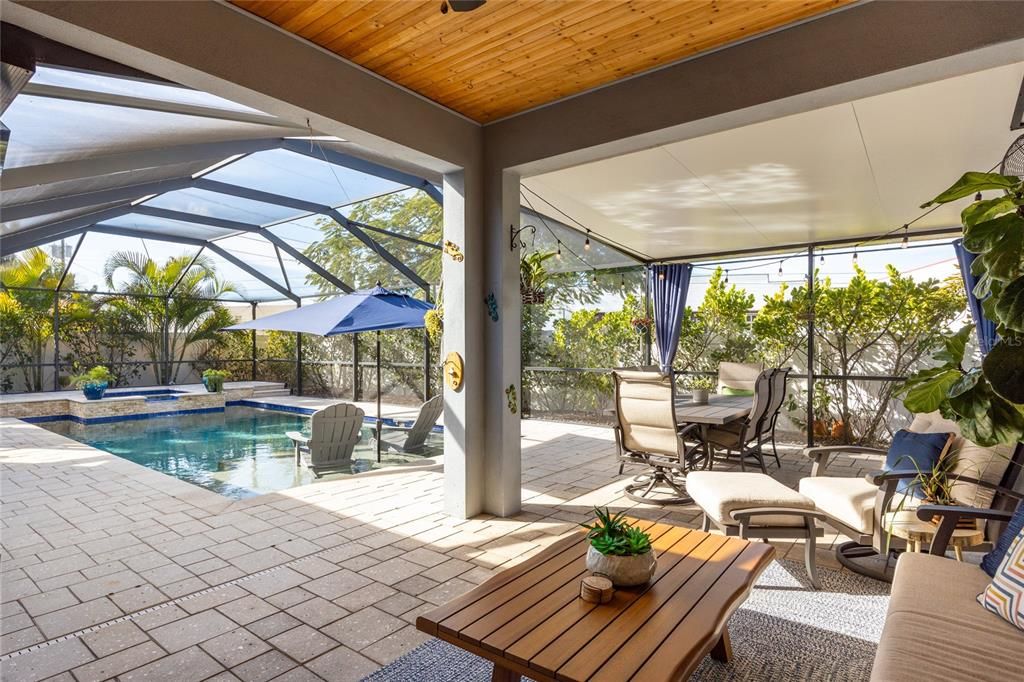 For Sale: $1,079,000 (4 beds, 3 baths, 2241 Square Feet)