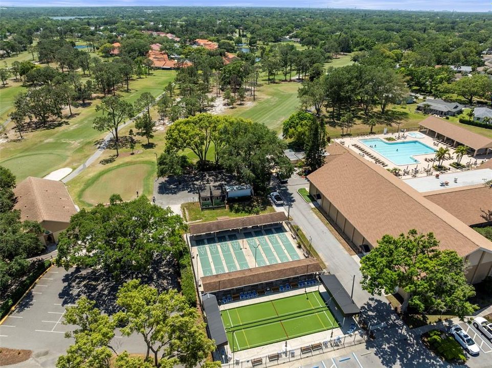 На продажу: $165,000 (1 спален, 1 ванн, 949 Квадратных фут)