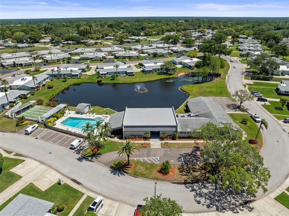 На продажу: $165,000 (1 спален, 1 ванн, 949 Квадратных фут)