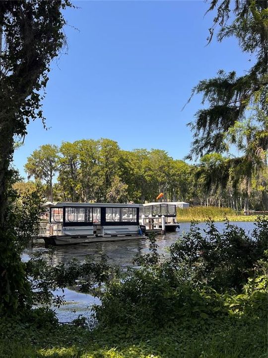 На продажу: $165,000 (1 спален, 1 ванн, 949 Квадратных фут)